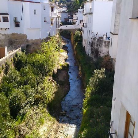 Apartamento Con Vistas Al Rio Apartment Setenil De Las Bodegas Exterior photo